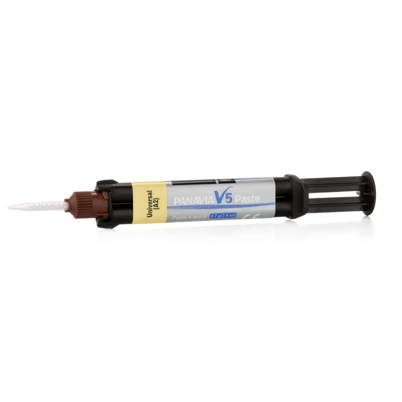 Kuraray Panavia V5 Paste шприц 4,6 мл